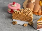Грильяжний вафельний торт зі згущівкою